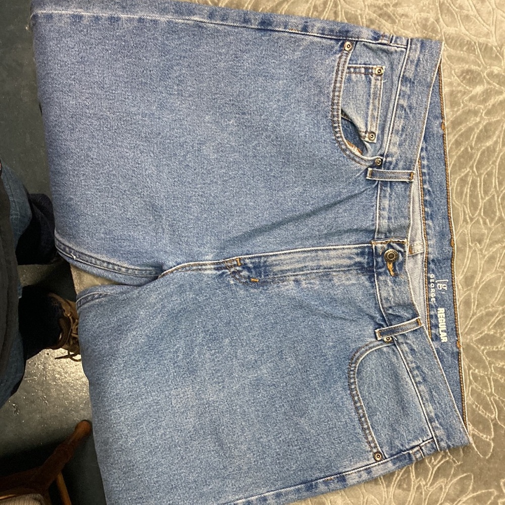 Men’s denim blue jeans. Size 38x32 - Picture 2 of 4